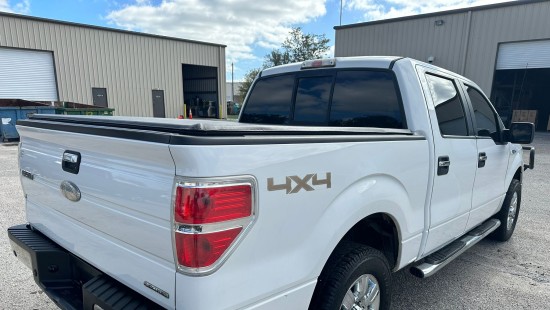 FORD F-150 XLT