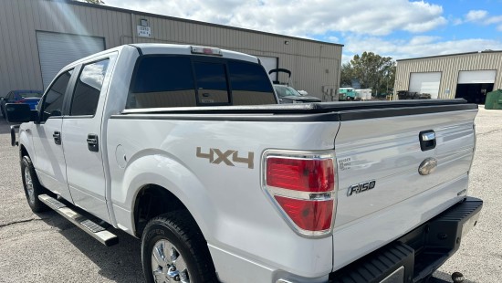 FORD F-150 XLT